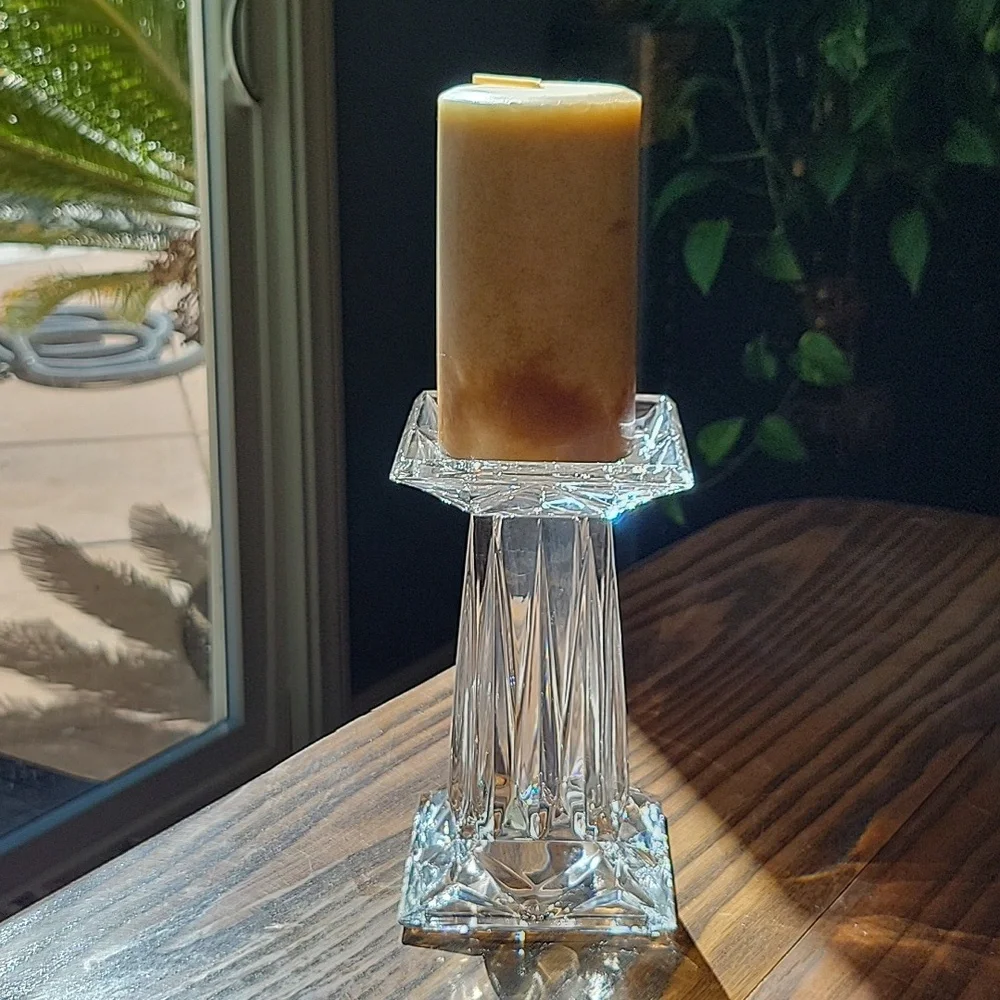 PARTYLITE P7374  7" 24% Lead Crystal Prism Pedestal Candle Holder - Picture 2 of 11